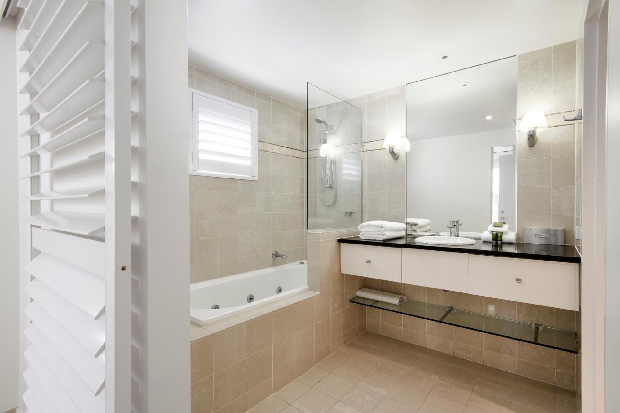 117 Laguna on Hastings Noosa Heads Bagian luar foto